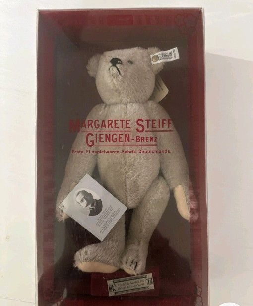 Steiff Bear