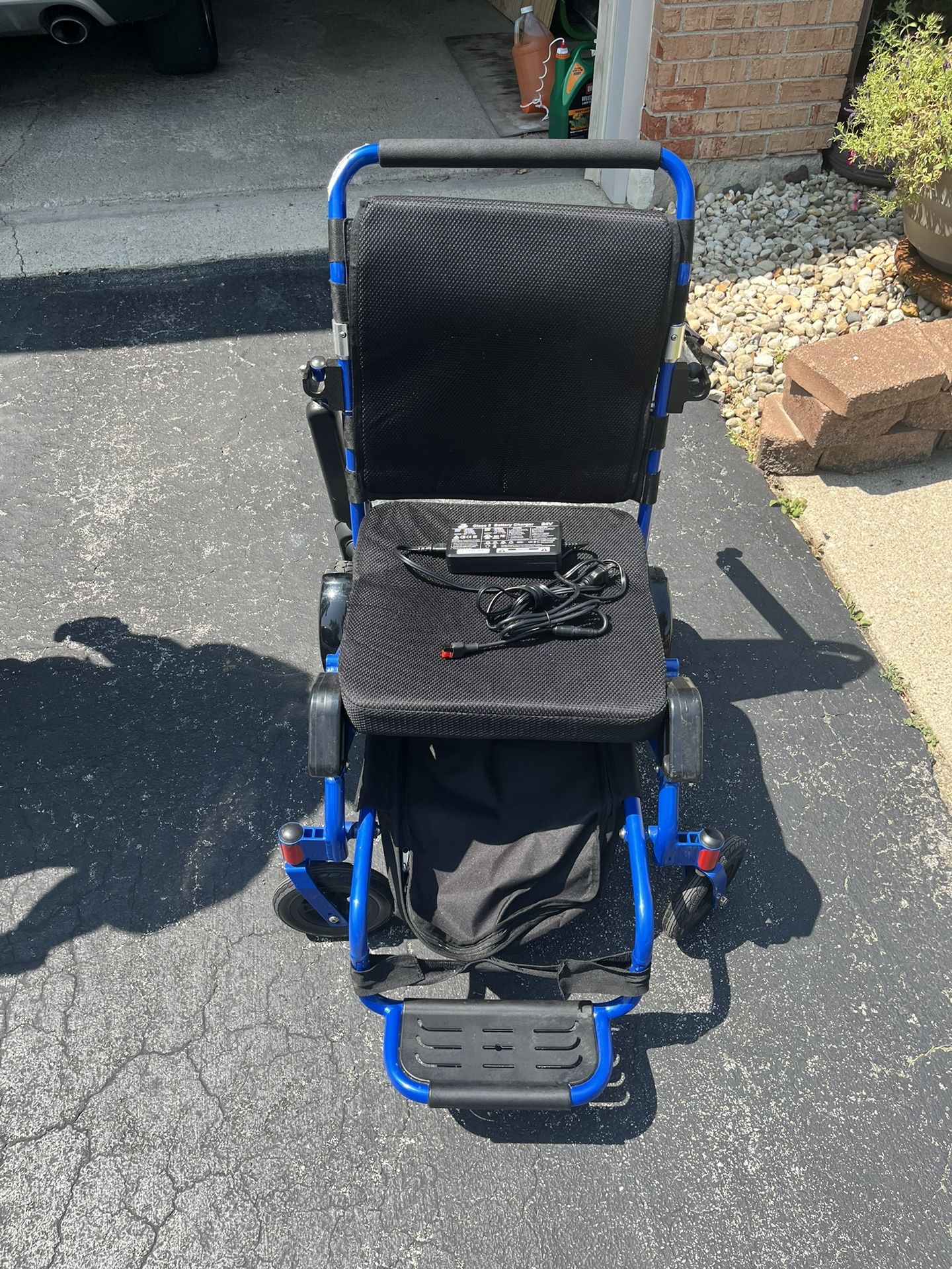 Air Hawk Electric Wheelchair