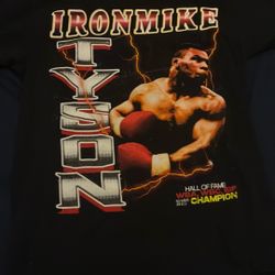 Mike Tyson T Shirt Size: M
