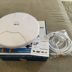 Outdoor TV Antenna Amplified Digital HD TV Antenna with Long Range Reception, Magnetic Base for Easy Installation - for Camper, RV Trailer Truck Carav