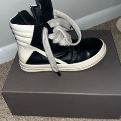 Rick Ownes 43 Dm To Buy 70$ We Got Uber Shipping 