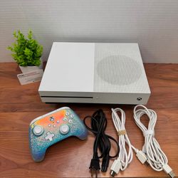Microsoft Xbox One S 512GB Console with one Xbox Controller - White