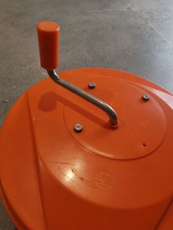 Commercial Salad Spinner/Dryer 2.6gal for Sale in Seatac, WA