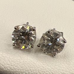 White Gold Diamond Studs 