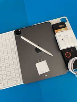 Apple IPad Pro 11” 4th Generation (2022 Model / M2 chip ) 128GB with Keyboard, pen & Accessories (256gb /512GB)