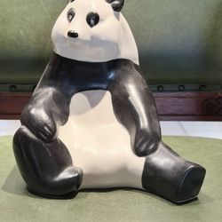 1984 Collectible Ceramic Panda Figurine