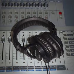 Set Of 2 Tascam Podcast/Recording  Headphones