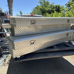 2 Side Tool Boxes , Toolboxes 