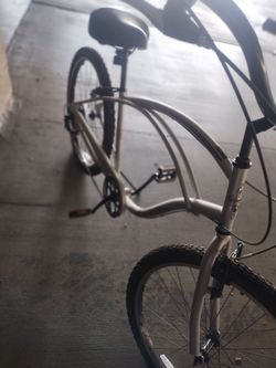 Electra cruising 7 bycicle