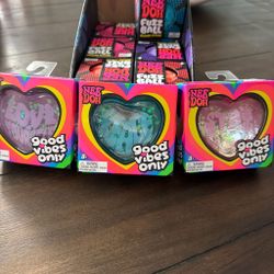 Nee Doh Good Vibes Only Heart Squeeze Toys