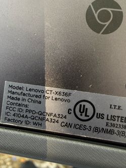 Lenovo chrome tablet with accessories
