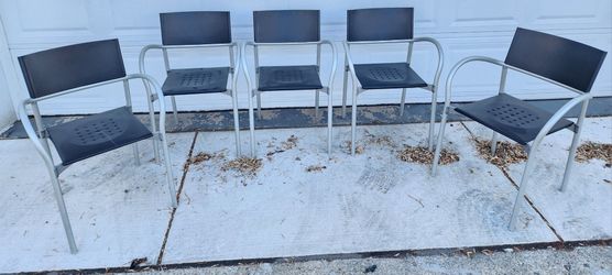 SEGIS DESIGN CARLO BARTOLI CHAIR WITH ARMS MADE IN ITALY BREEZE 5 Chair Lot