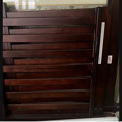 Mahogany wood crib with spring for mattress