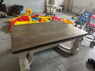 Havalance Coffee Table