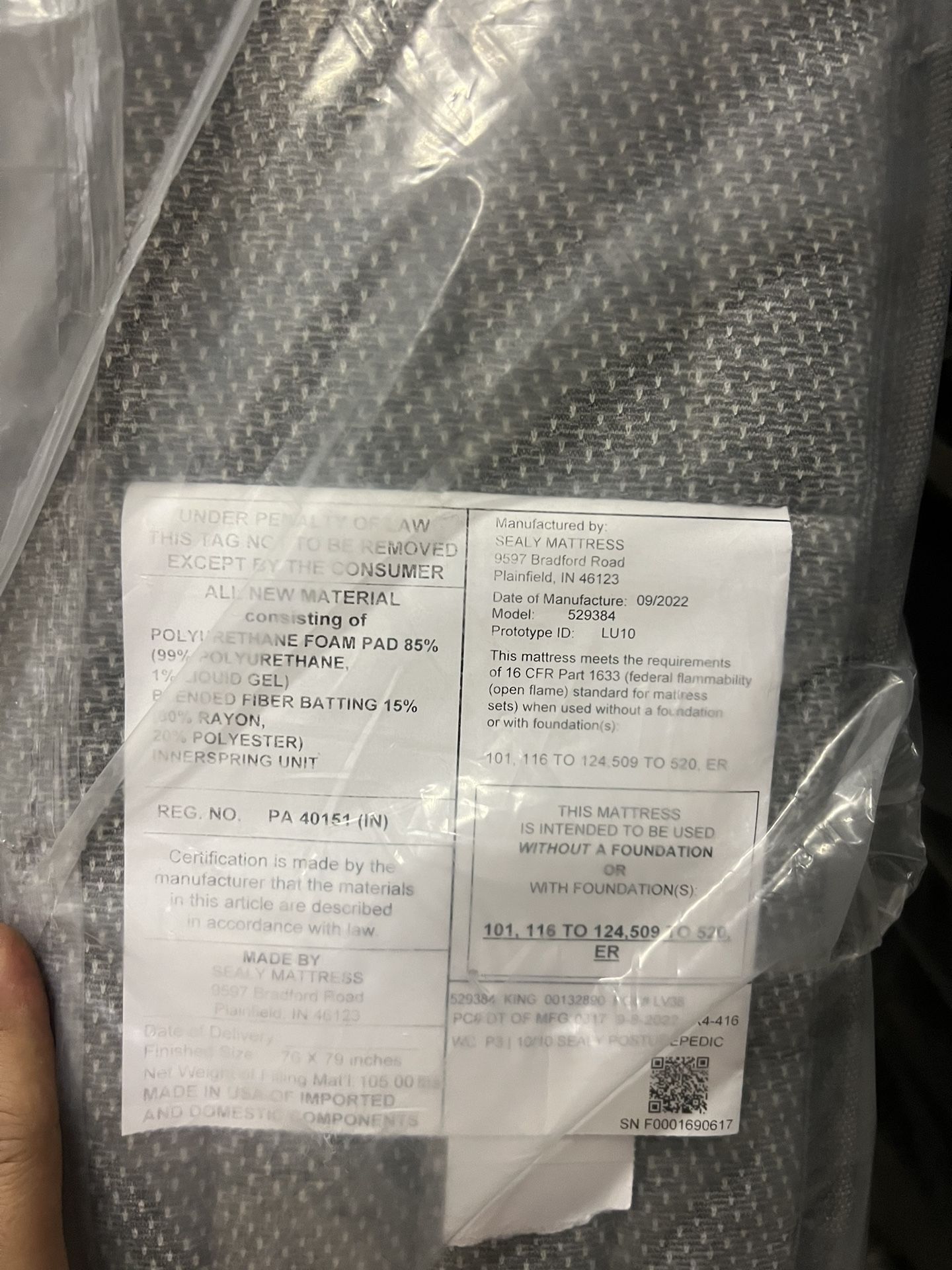 KING MATTRESS SEALY PILLOWTOP Furniture