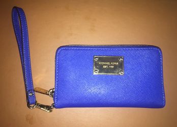 Micheal Kors wallet
