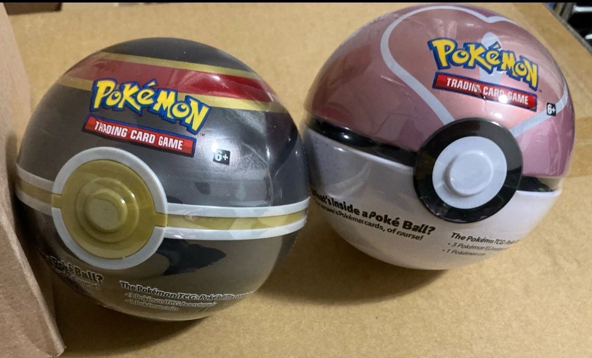 Pokemon Love Ball Tin & Luxury Ball Tin