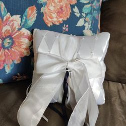 Ring bearer pillow