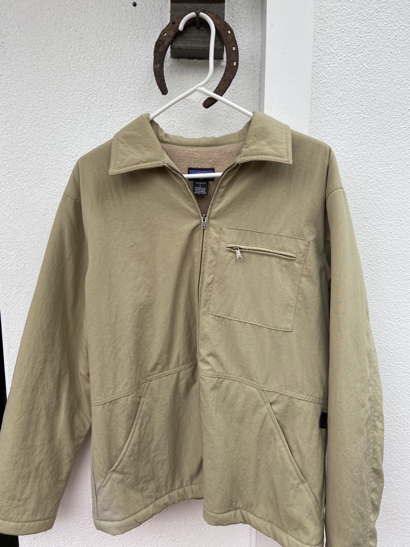 Women’s Patagonia Sherpa Fleece Jacket (L)
