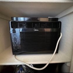 Midea 5,000 BTU Window AC – Like New – $100 (Mesa)