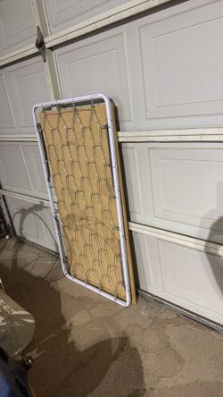 Crib spring frame