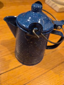 ENAMALE WARE COFFEE POT