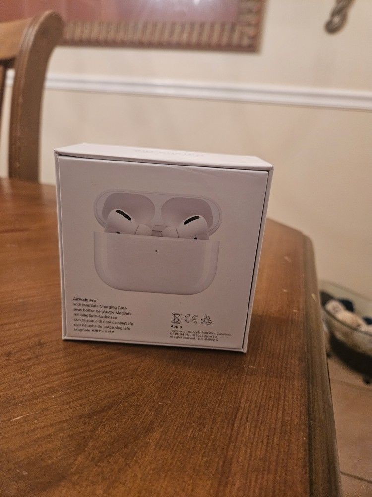 Airpods Pro 1st Generation