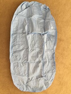 Inflatable kiddies bed