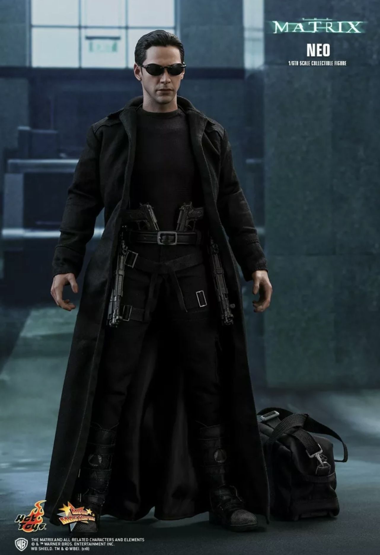 Hot Toys 1/6 The Matrix Neo Figure