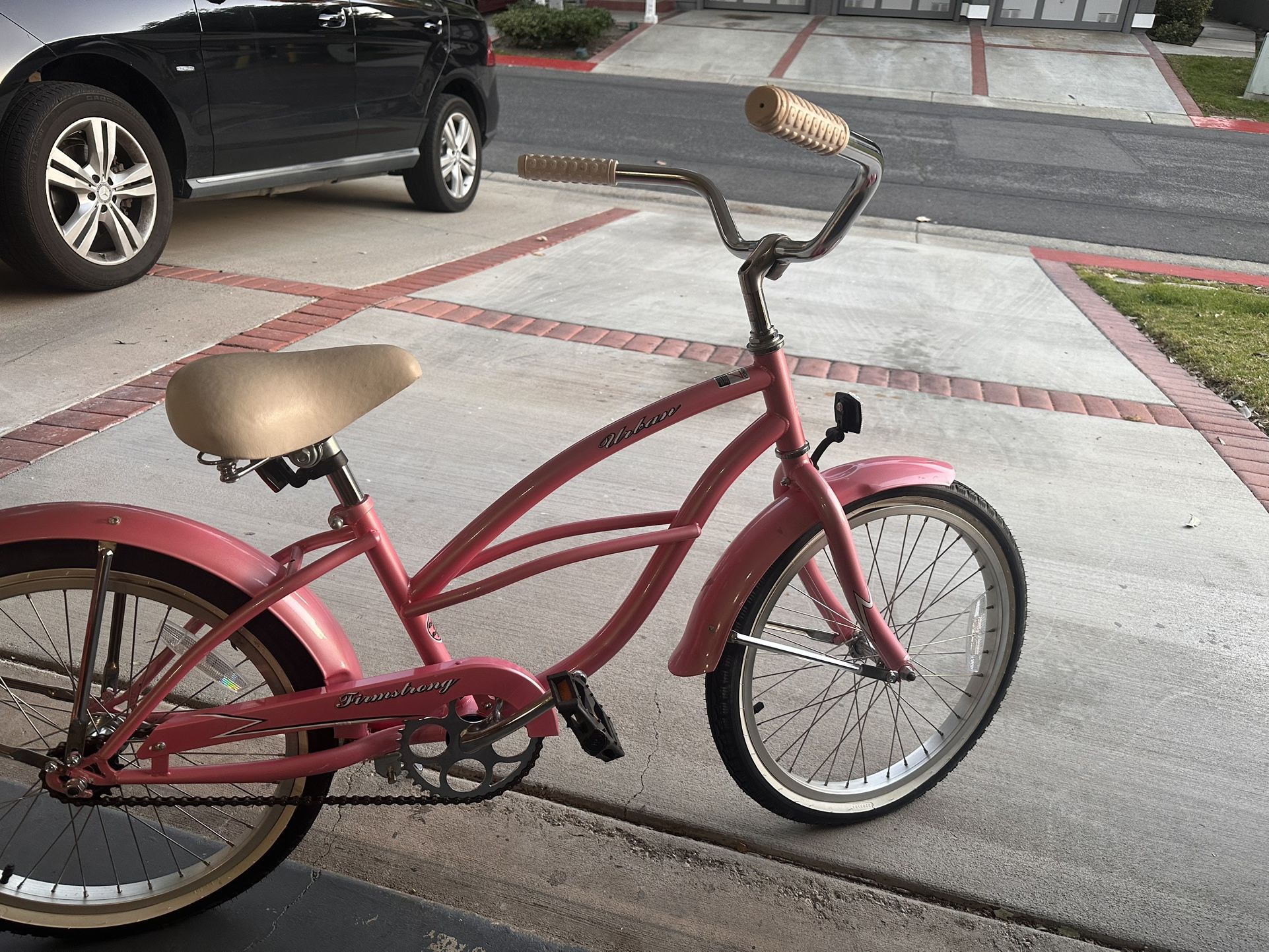 Firm strong Urban Girls Bike