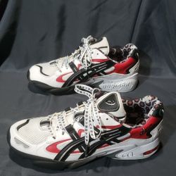 ASICS GEL KAYANO 5 OG  SNEAKERS LIMITED EDITION  MENS SIZE 10