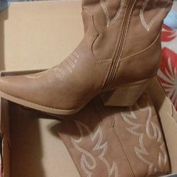 Women Boots