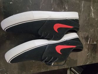 Men's Nike shoes