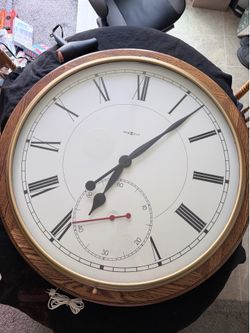Howard Miller 42” round oak vintage wall clock