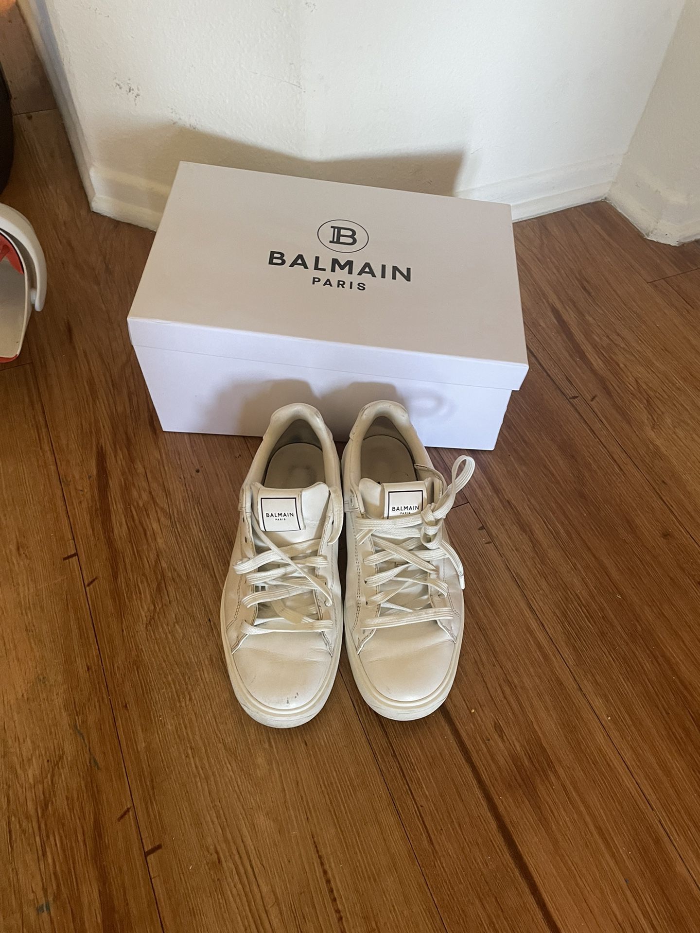 Balmain Leather White Sneakers 