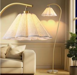 Floor Lamp with Pleated Linen Lampshade, Modern Flower Floor Lamp - B260