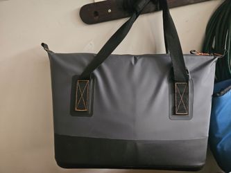 Sturdy  cooler bag insulated