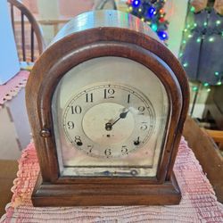 Antique Seth Thomas Cathedral Beehive Style Clock