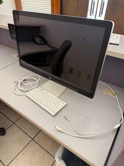 Used Mac monitor along with cables and keyboard