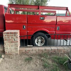 Maxon lift gate truck bed