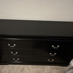Black Drawer Dresser
