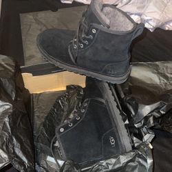 Men’s Ugg’s Size 9 Brand New