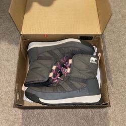Snow Boot - Sorel - Youth Whitney II Short Lace WP - Size 6 