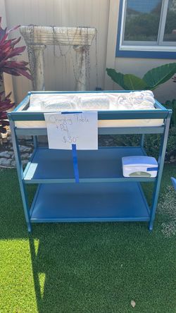 Baby Changing Table with Pad