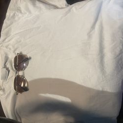 PRADA Milano Plain White Stretch cotton T-shirt Size Small With Burberry Sunglasses 