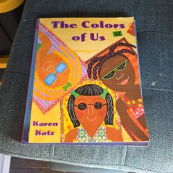 Book, The Colors Of US 