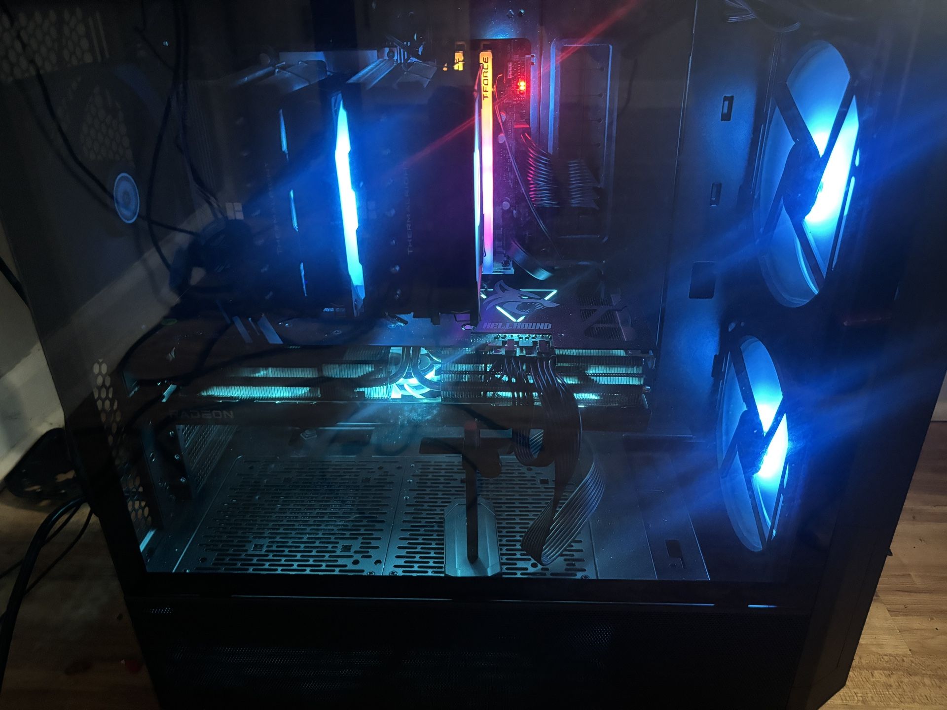 Gaming PC + Accessories