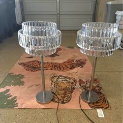 set of lamps 