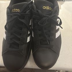 Adidas Cloudfoam Sneakers – Like New (Worn Once)