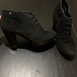 Gianni Bernini  Booties Sz 6